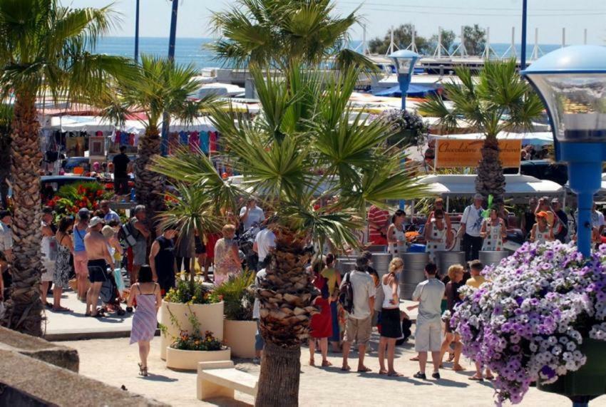 T3 Vue Mer Et Plage, Avec Wifi Et Parking Saint-Pierre-la-Mer  Екстериор снимка